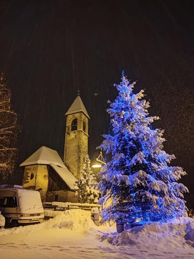 Апарт готель Mansarda La Soffitta Домедже-ді-Кадоре Екстер'єр фото